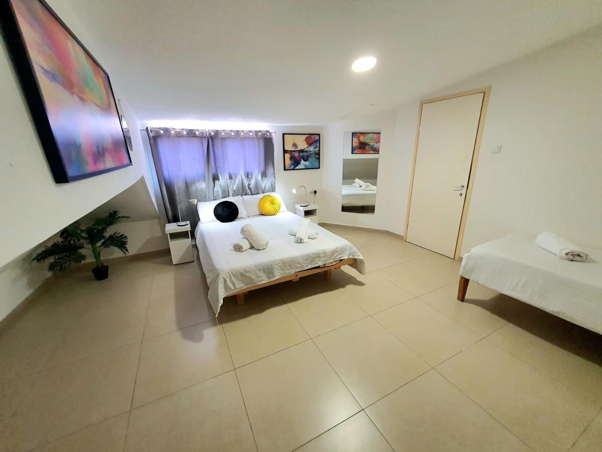 Barak Royal Suites 20 Sea View - ג'קוזי בחצר ומרפסות עם נוף לים Eilat Eksteriør billede